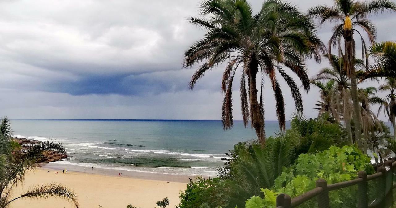Laguna 75 Uvongo Beach Esterno foto